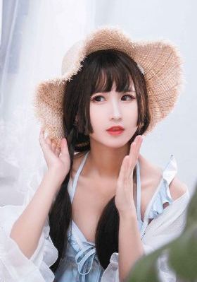 彩象岛的女孩儿